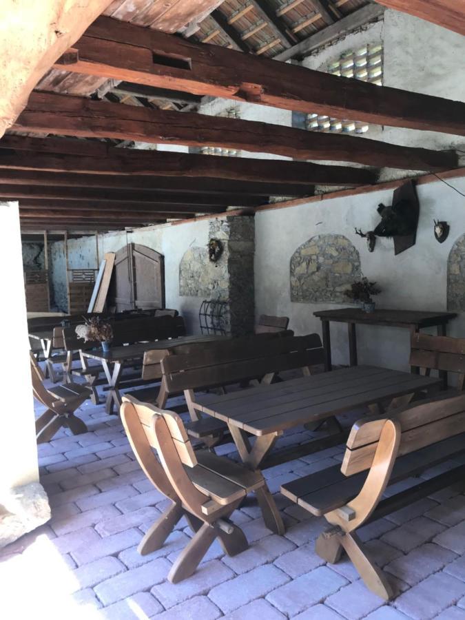 Zamecek Zdiky - Zamecky Apartman Bujanov Exterior foto
